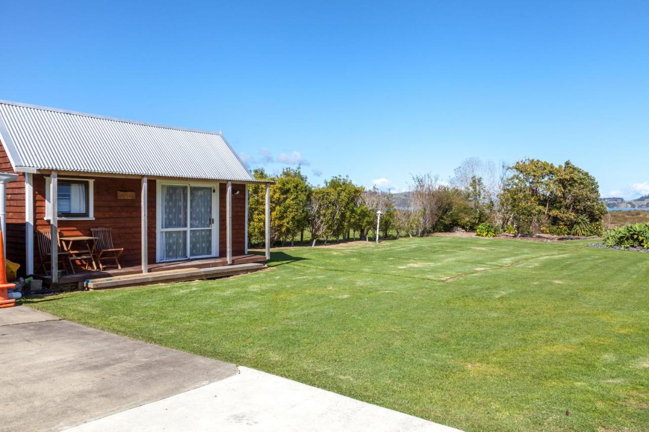 Tidewater Accommodation Coromandel Bagian luar foto