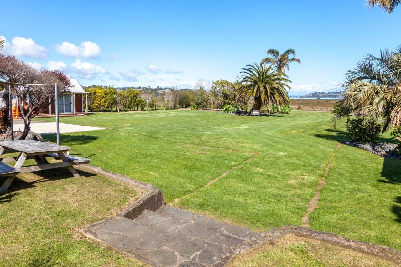 Tidewater Accommodation Coromandel Bagian luar foto