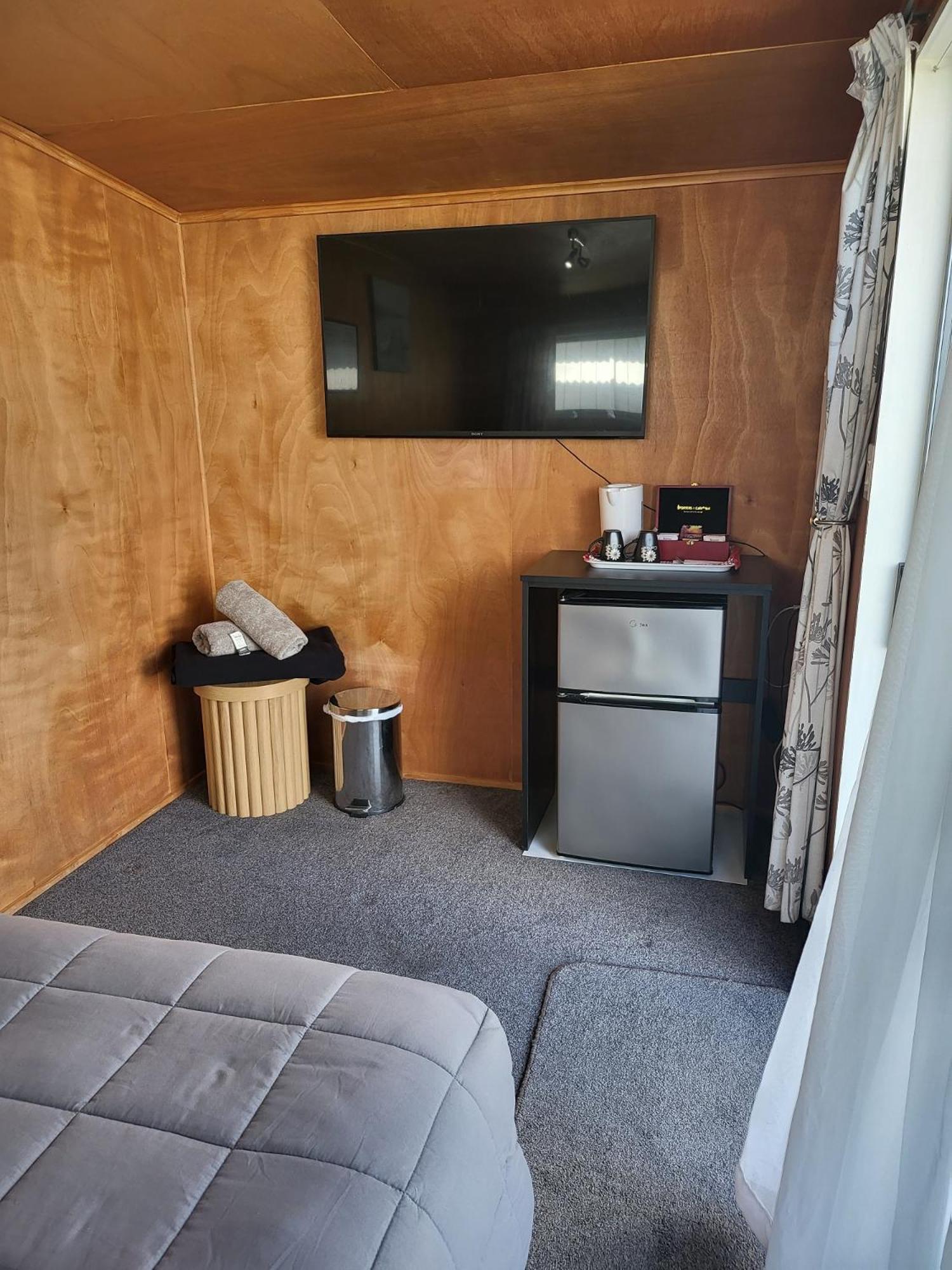 Tidewater Accommodation Coromandel Bagian luar foto